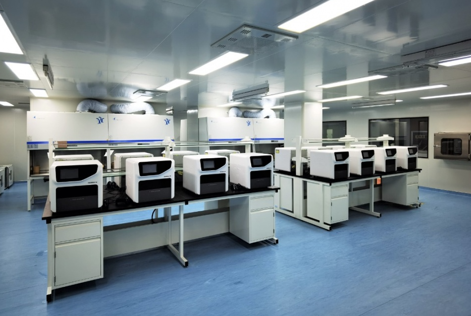 1708919469184468.png 640 (1).png